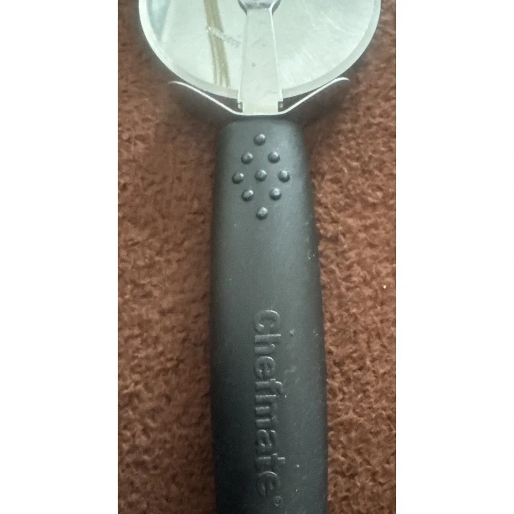 Mama Mia 9 Various Pizza Cutters Used 2 Stainless Steel 1 made in Italy Pot Luck